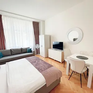 Gold Art Apartman Prága