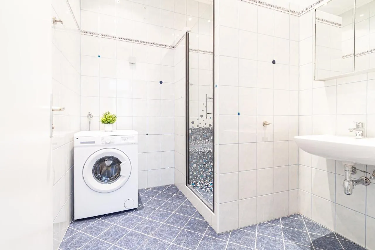 Apartment Landgutgasse Vienna Austria
